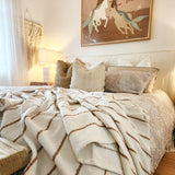 April Textured Throw