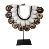 Tribal Shell Necklace | Stand