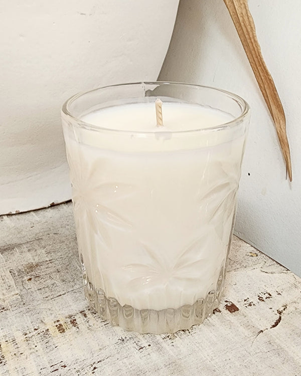 Palm soy candle