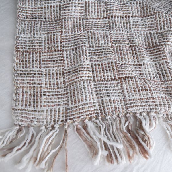 Pearl Knit Throw