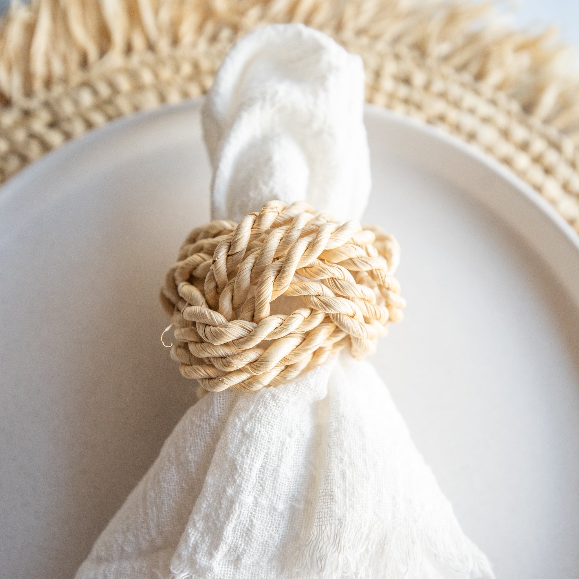Raffia Knot Napkin Ring – BohoAbodeOnline