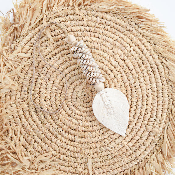 Seagrass & Shell Feather Tassel
